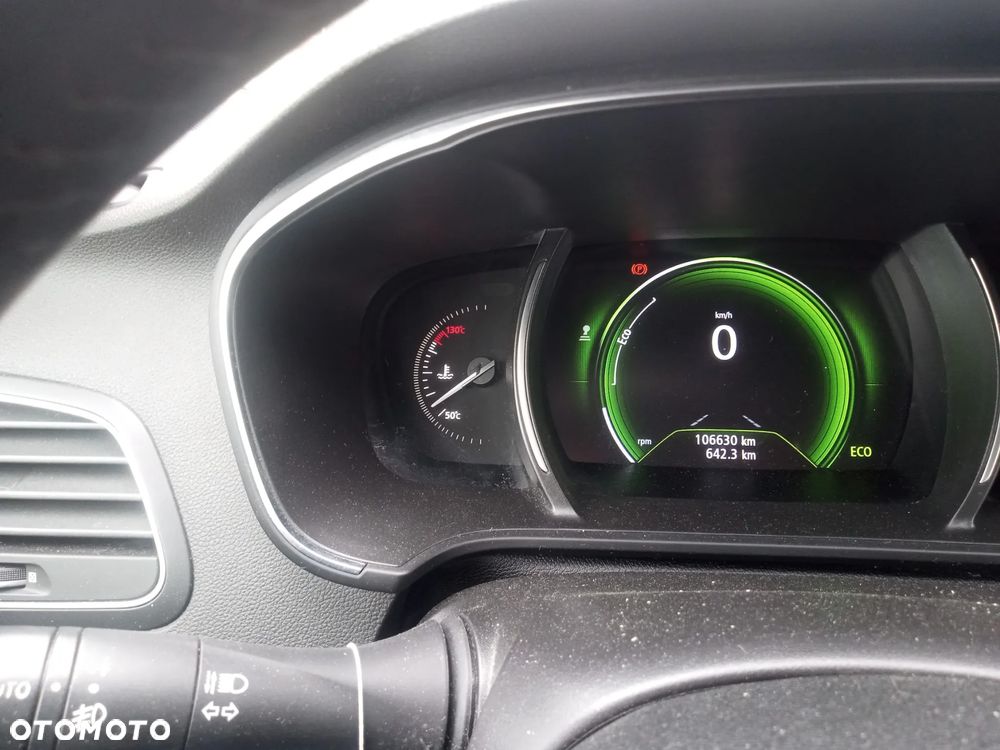 Renault Megane ENERGY TCe 100 LIMITED - 22