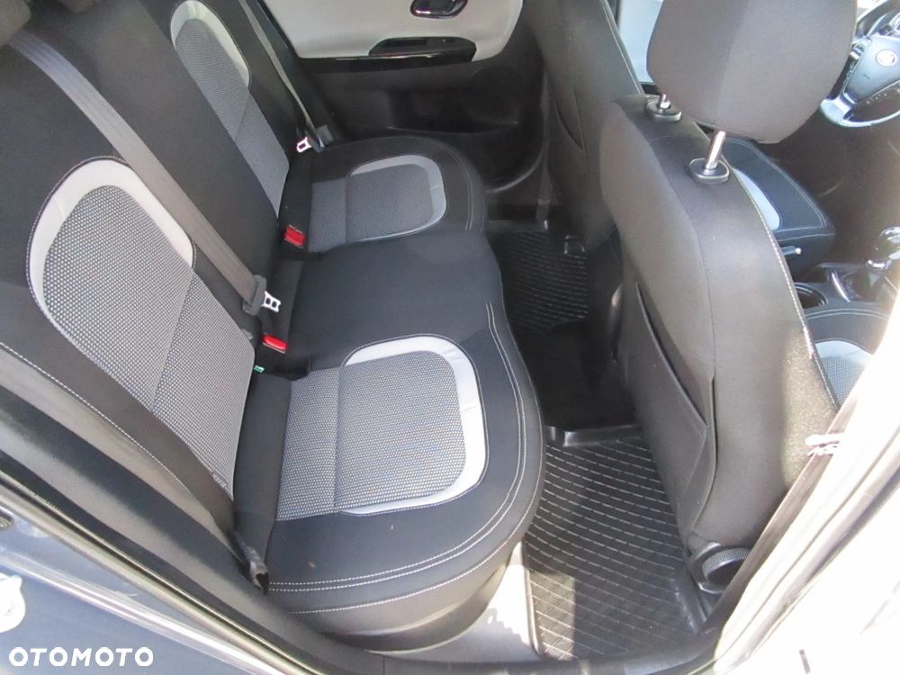 Kia Ceed 1.6 GDI Business Line - 24