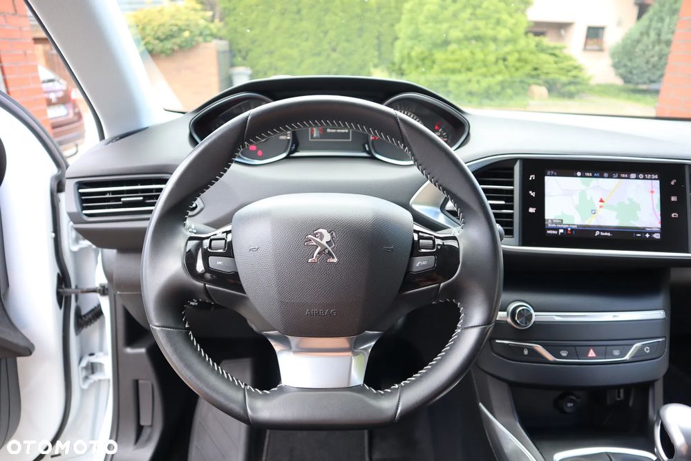 Peugeot 308 PureTech 130 Stop & Start Allure - 15