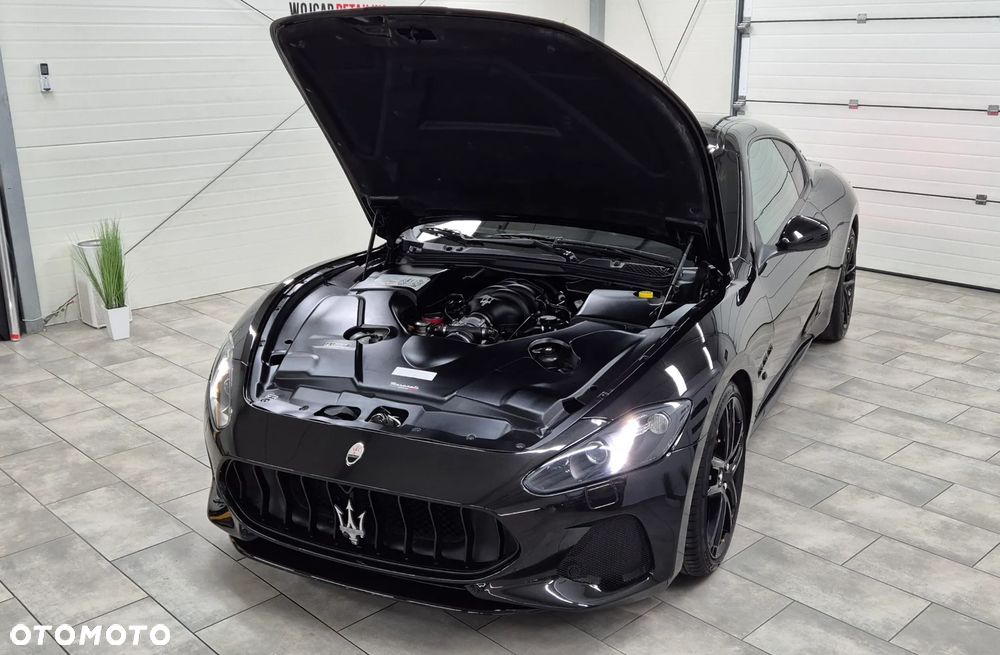Maserati GranTurismo Sport - 17