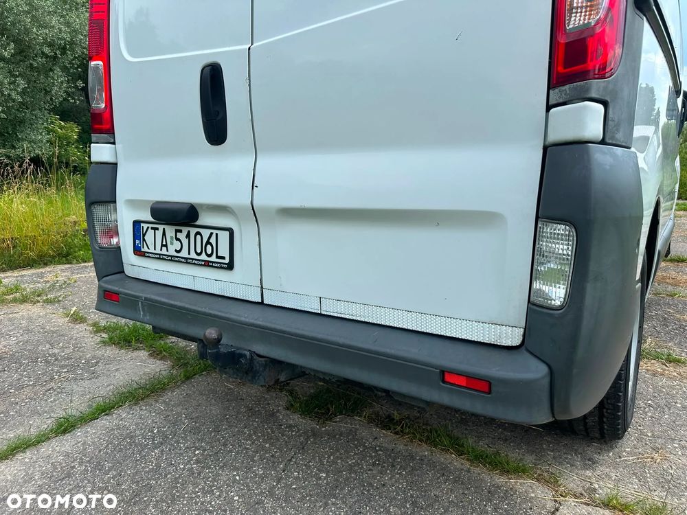 Renault Trafic 2.0 diesel 115kM 2011 rok, automat, WEBASTO, HAK, STAN BARDZO DOBRY!!! - 32