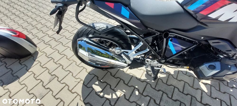 BMW RS - 22