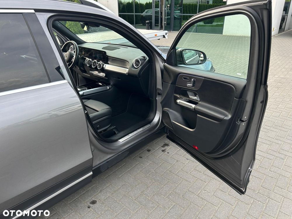 Mercedes-Benz GLB 200 d Progressive 8G-DCT - 34