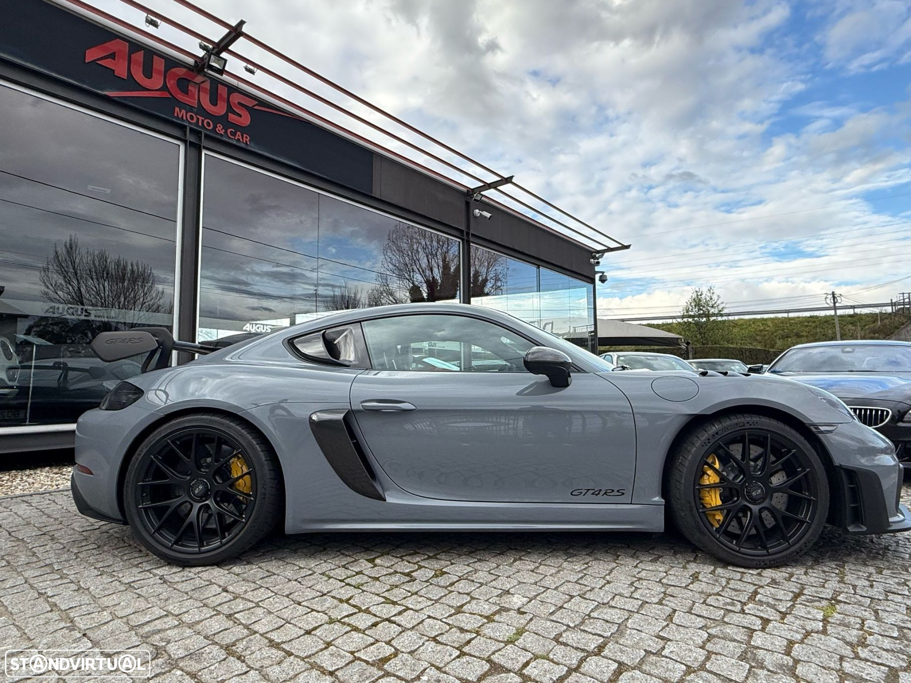 Porsche 718 Cayman GT4 RS - 2