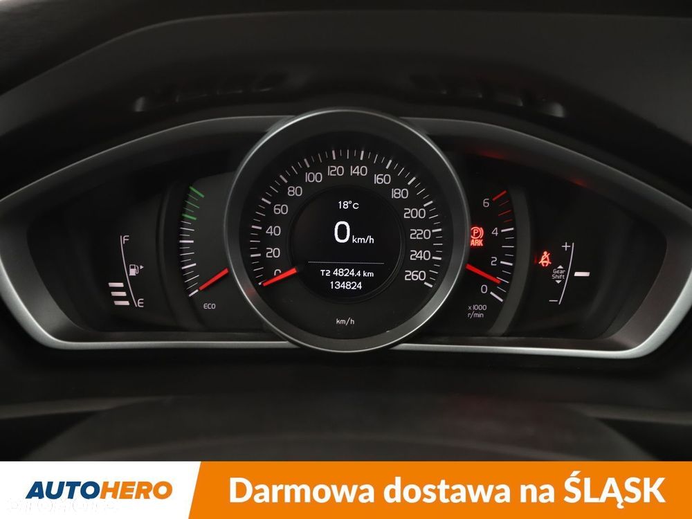 Volvo V40 Cross Country - 20