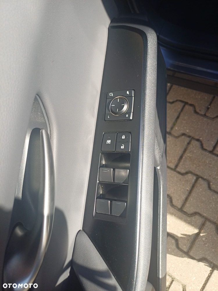 Lexus UX 250h GPF F Sport 2WD - 23