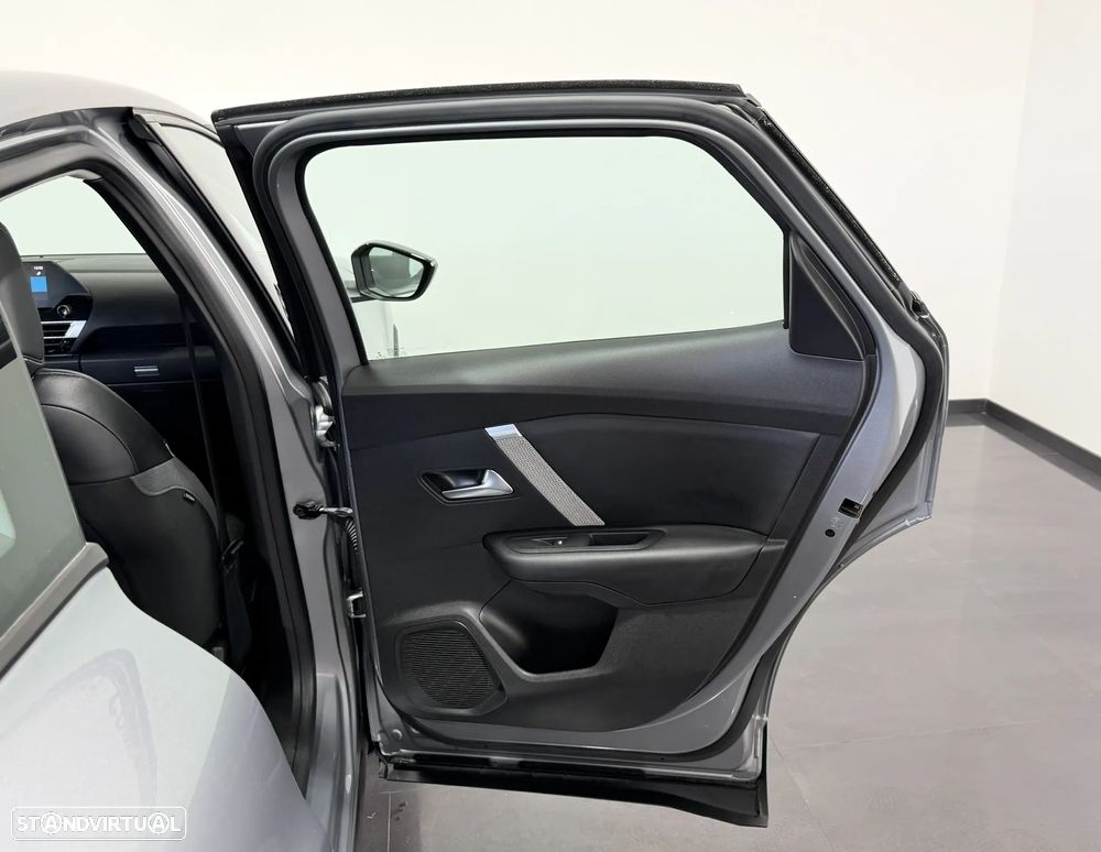 Citroën C4 1.2 PureTech Shine - 48