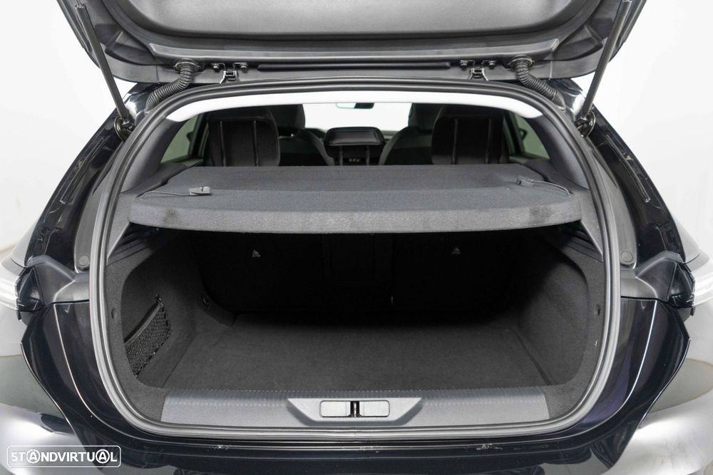 Peugeot 308 1.2 PureTech Allure EAT8 - 11