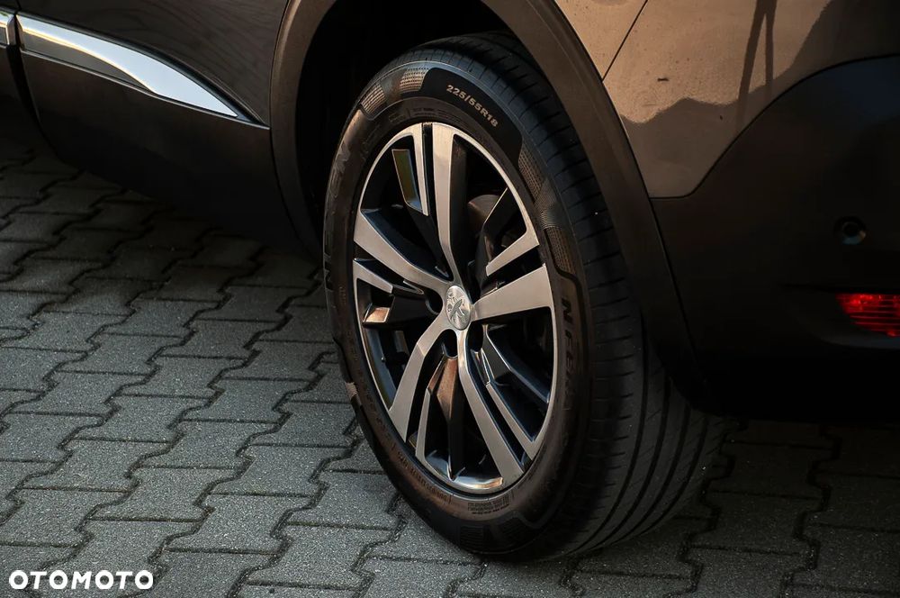 Peugeot 5008 155 THP Automatik Platinum - 32