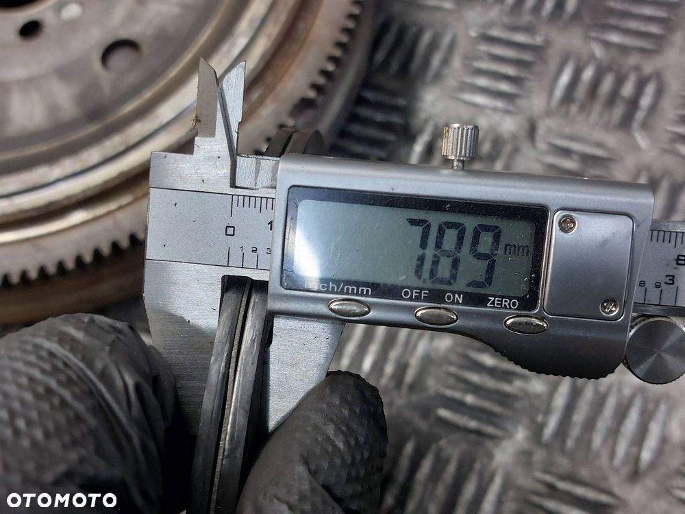 KOŁO DWUMASOWE + TARCZA + DOCISK + ŁOŻYSKO AUDI A4 B5 1.6 8V 058105266 - 11