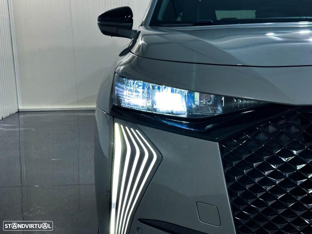 DS DS7 Crossback E-Tense Performance Line EAT8 - 15