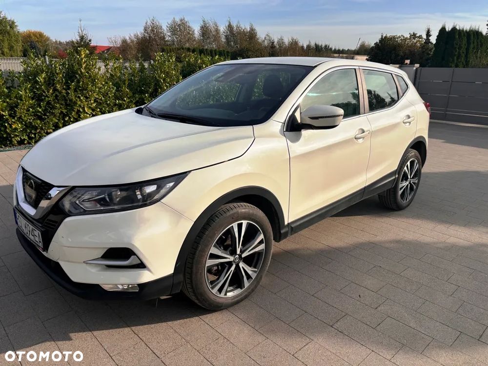 Nissan Qashqai 1.2 DIG-T N-Connecta - 4