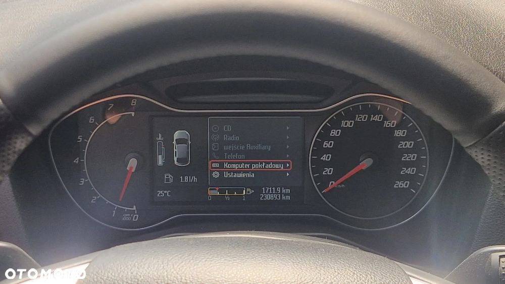 Ford Mondeo 2.0 EcoBoost Titanium - 24