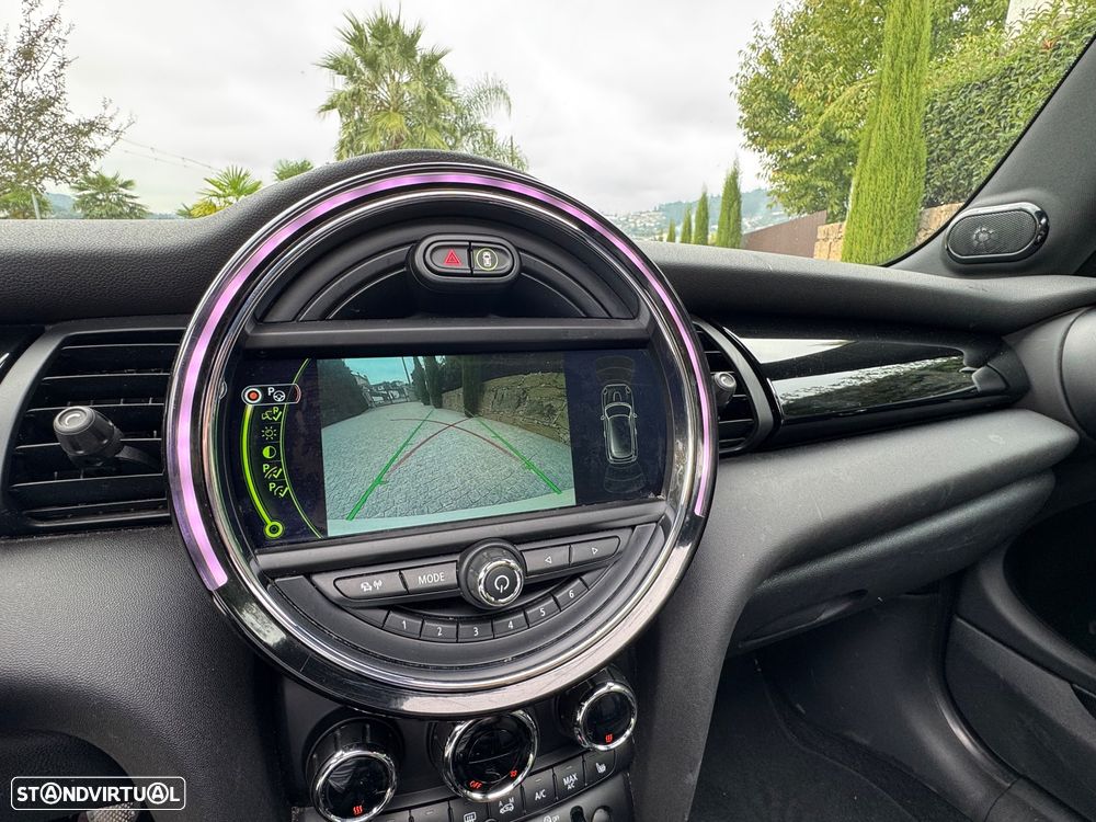 MINI 3 Portas Cooper D 60 Years Chili - 24