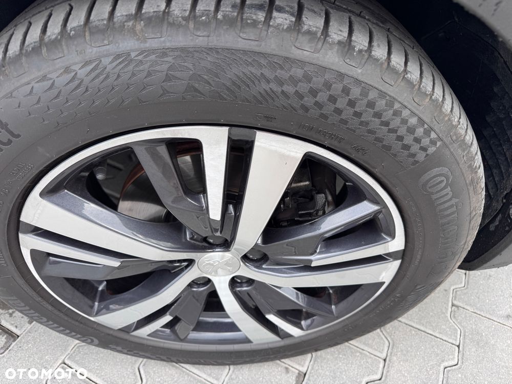 Peugeot 3008 1.6 PureTech GPF Allure S&S EAT8 - 30
