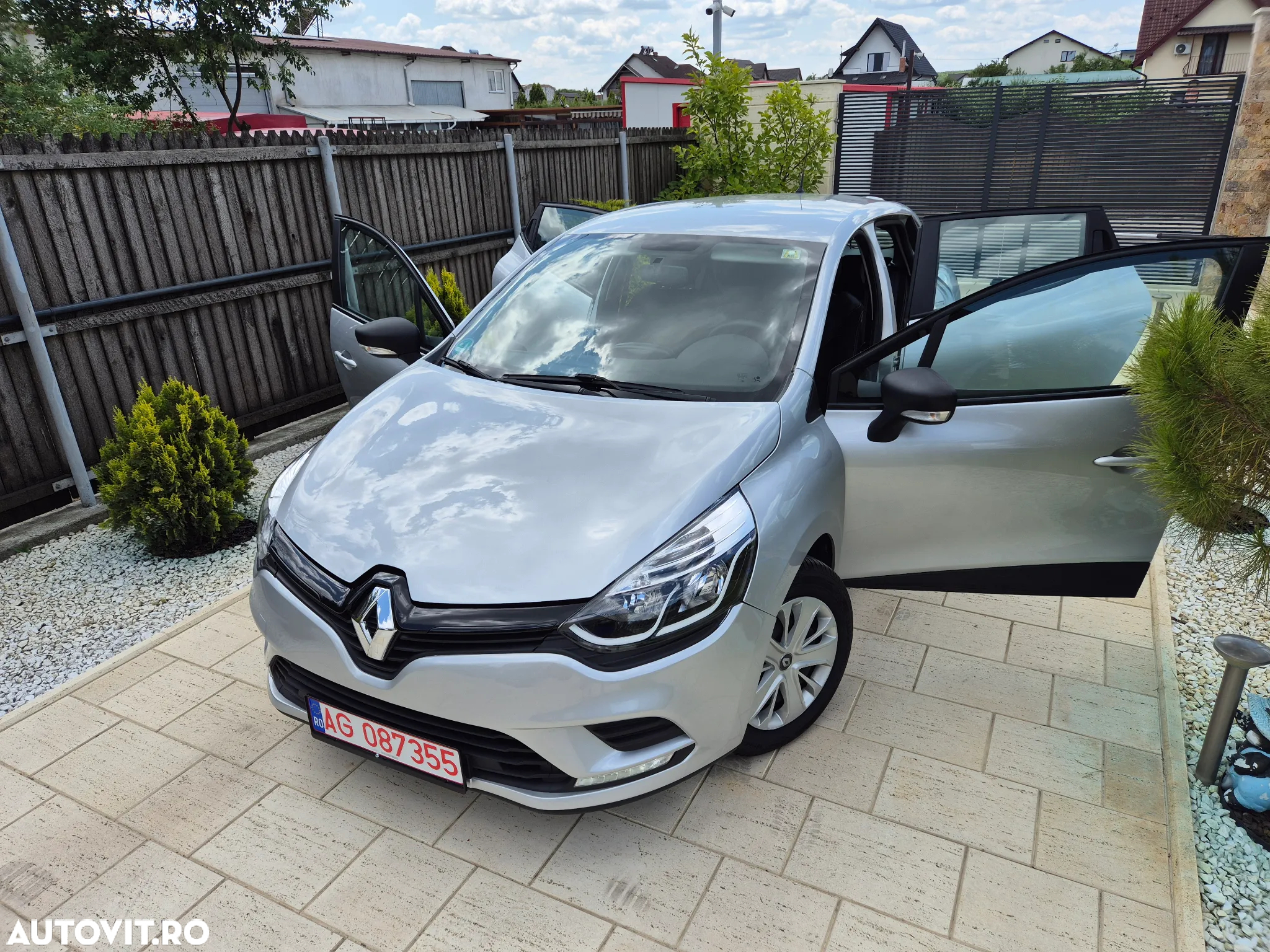 Renault Clio (Energy) dCi 90 Start & Stop INTENS - 3