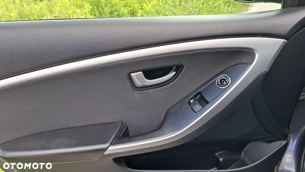 Hyundai i30 1.4 Trend - 34