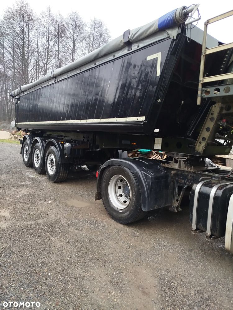 Schmitz Cargobull SKI 24 - 1