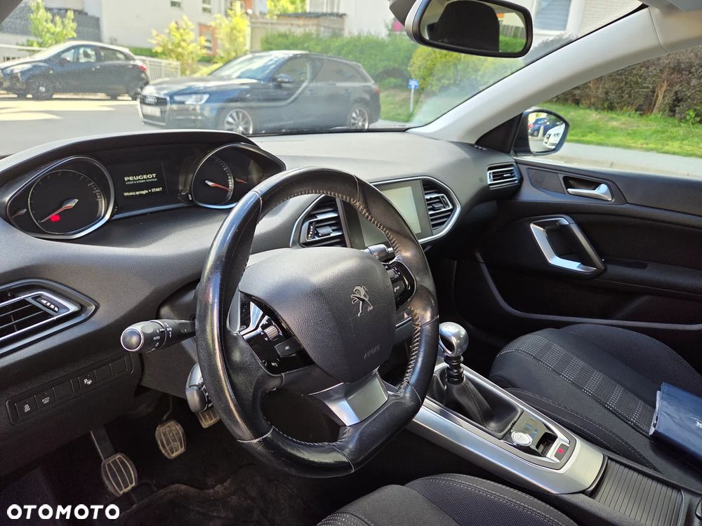 Peugeot 308 1.2 PureTech Active S&S - 9