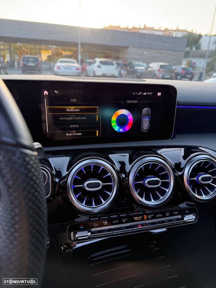 Mercedes-Benz A 200 AMG Line Aut. - 11