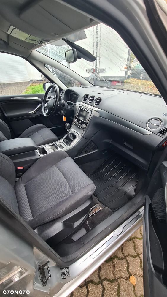 Ford S-Max - 5
