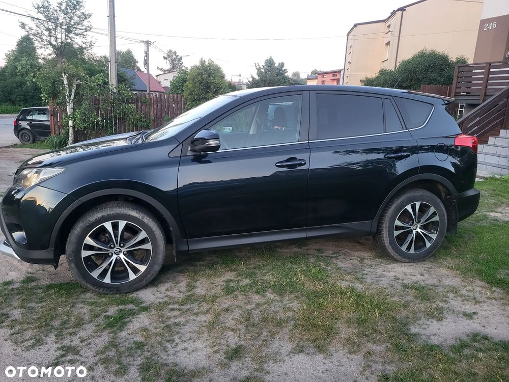 Toyota RAV4 2.0 D-4D Premium - 10