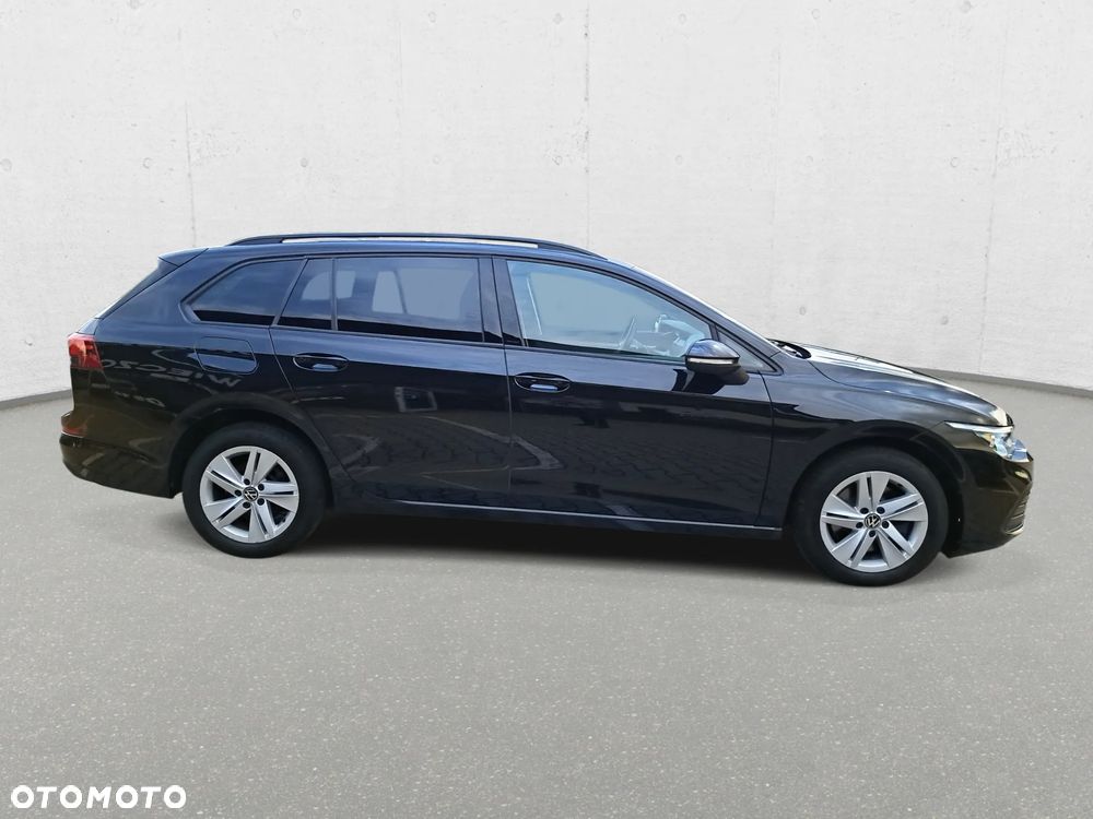 Volkswagen Golf - 5