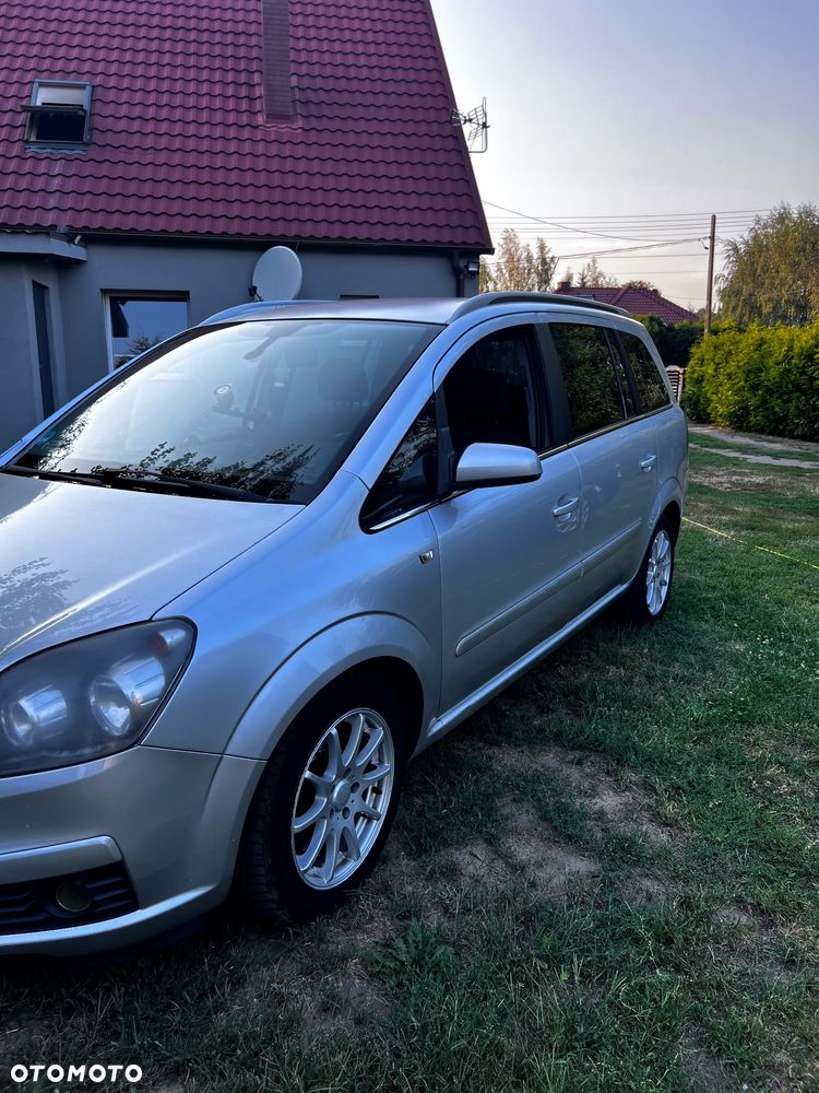 Opel Zafira 1.9 CDTI Enjoy - 2