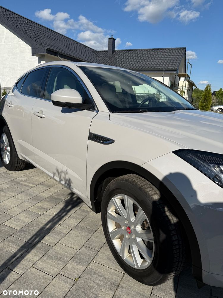 Jaguar E-Pace D150 R-Dynamic - 8