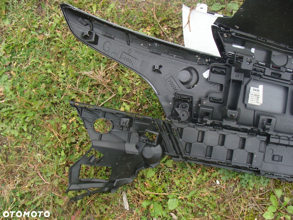 Renault Megane E-Tech zderzak wzmocnienie przód 620321520R - 9