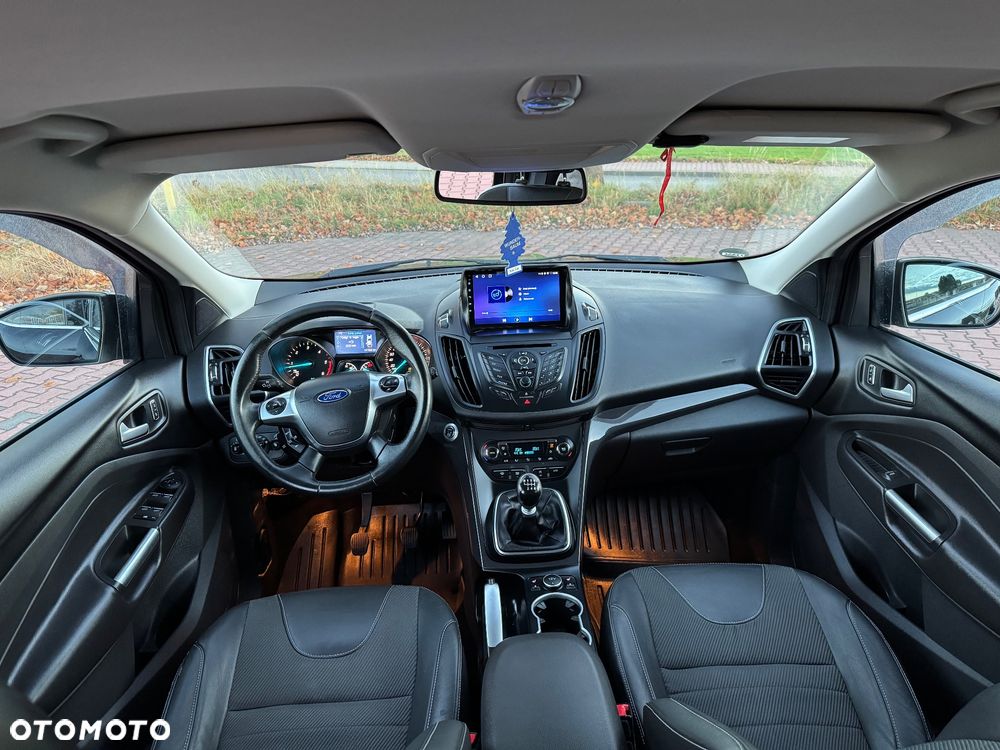 Ford Kuga - 16