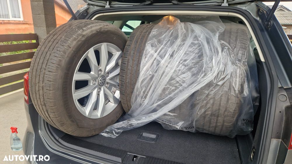 Volkswagen Passat 2.0 TDI Comfortline - 10