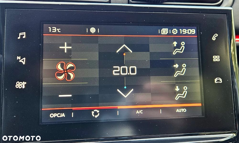 Citroën C3 1.2 PureTech Shine S&S - 25