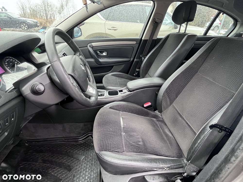 Renault Laguna 2.0 DCi Dynamique - 5