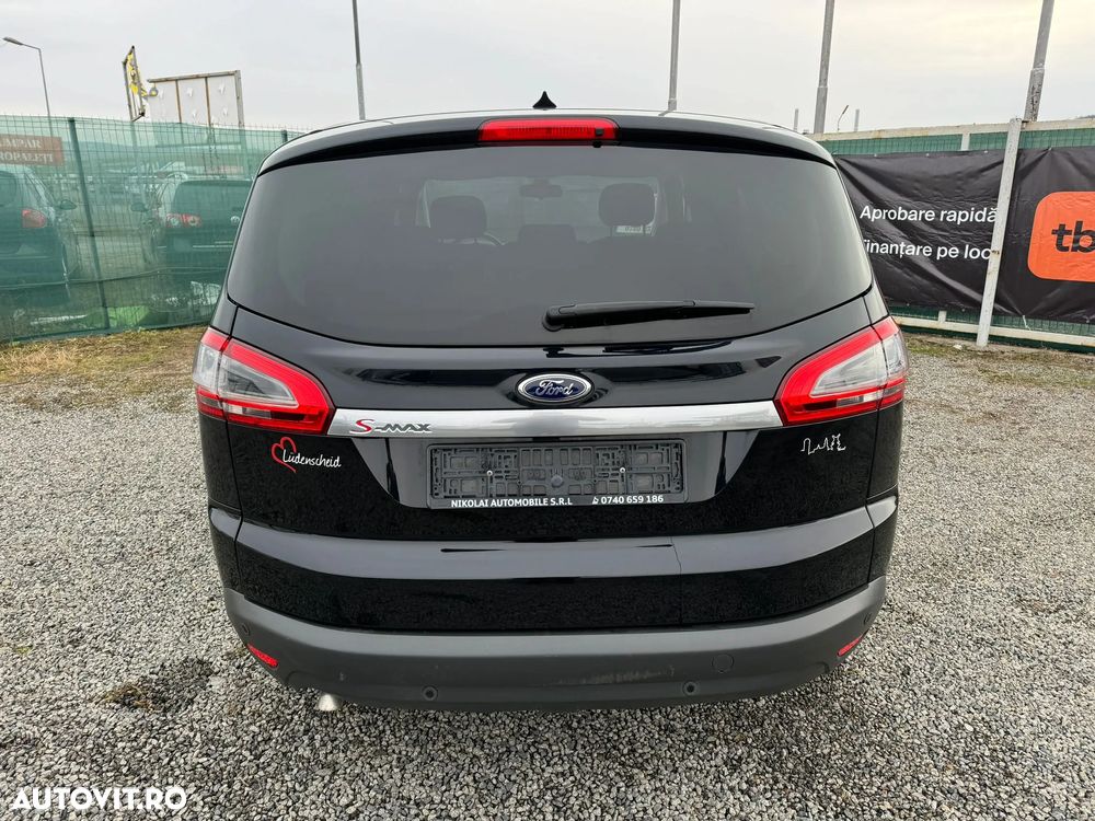 Ford S-Max 2.0 TDCi Powershift Titanium - 8