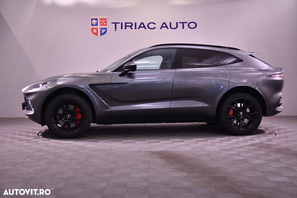 Aston Martin DBX - 2