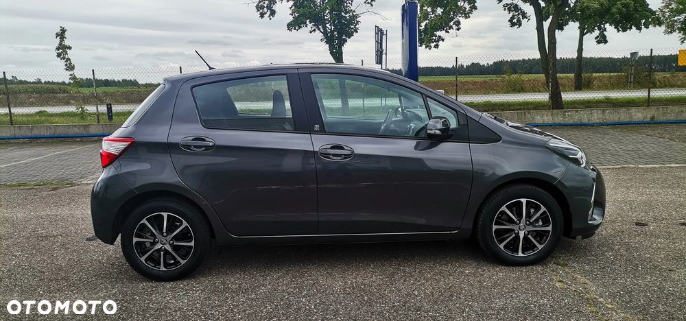 Toyota Yaris 1.5 Life - 6
