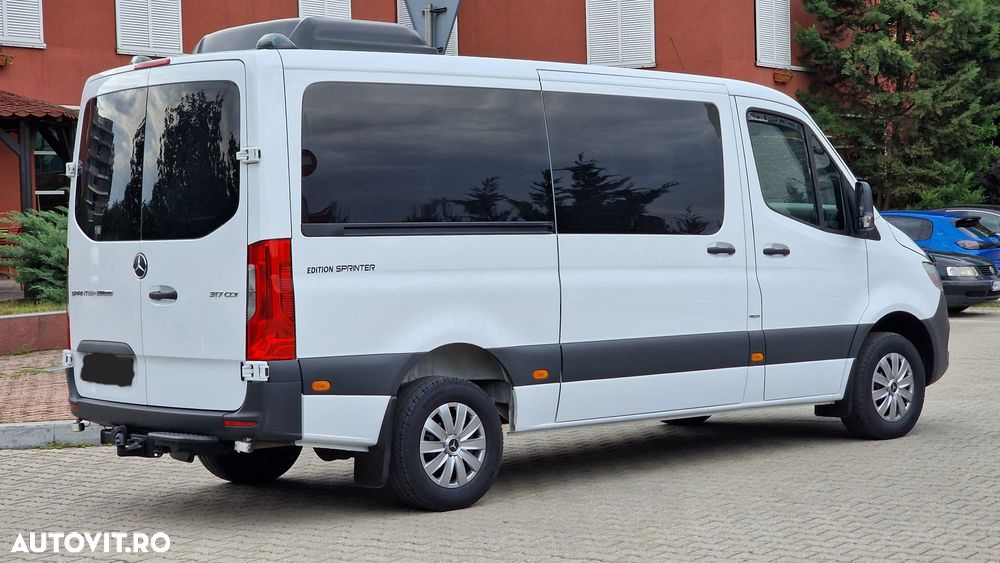 Mercedes-Benz Sprinter - 4
