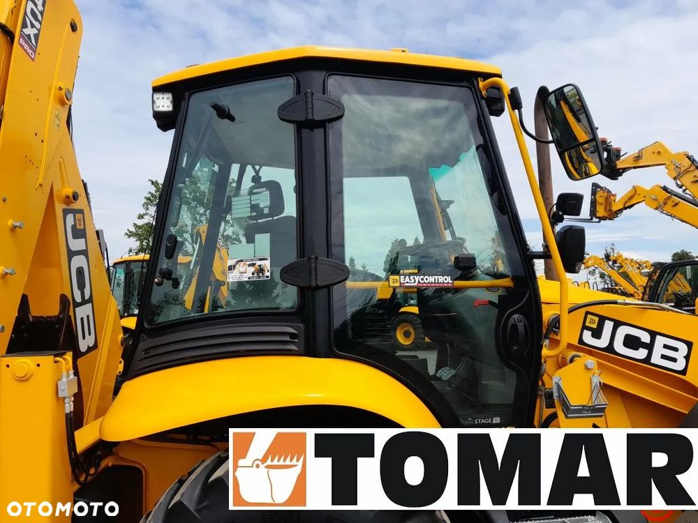 JCB JCB 4CX 2022r - 11