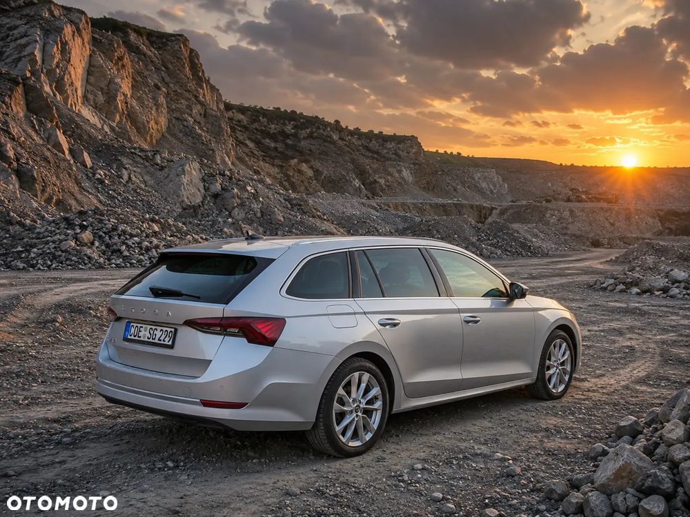 Skoda Octavia 2.0 TDI Selection DSG - 2