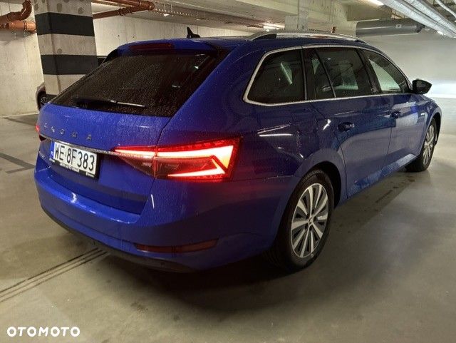 Skoda Superb 2.0 TDI SCR Ambition DSG - 13