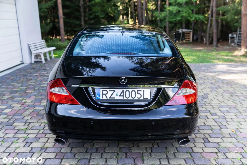 Mercedes-Benz CLS - 8