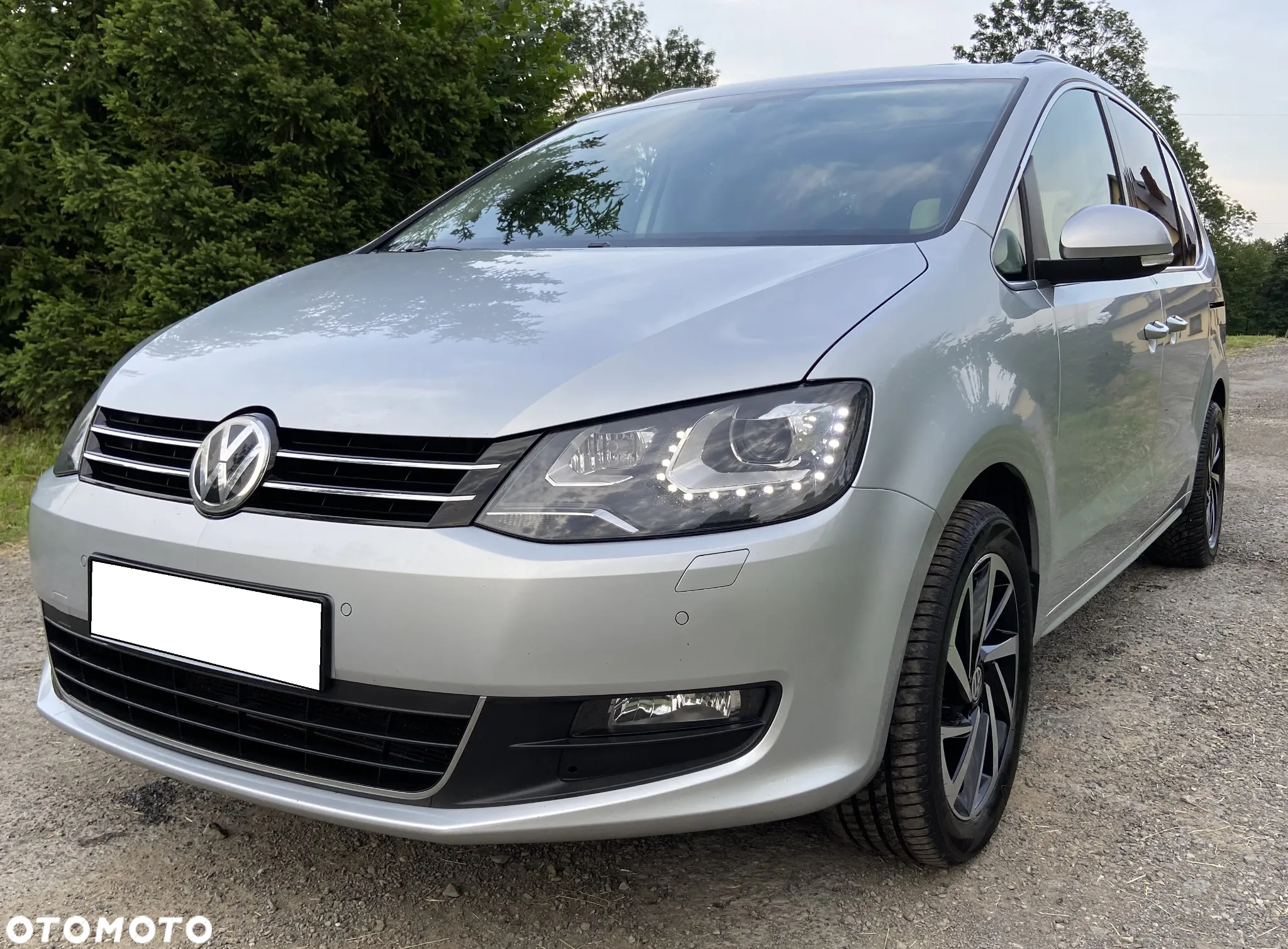 Volkswagen Sharan 2.0 TDI DSG (BlueMotion Technology) Highline - 3
