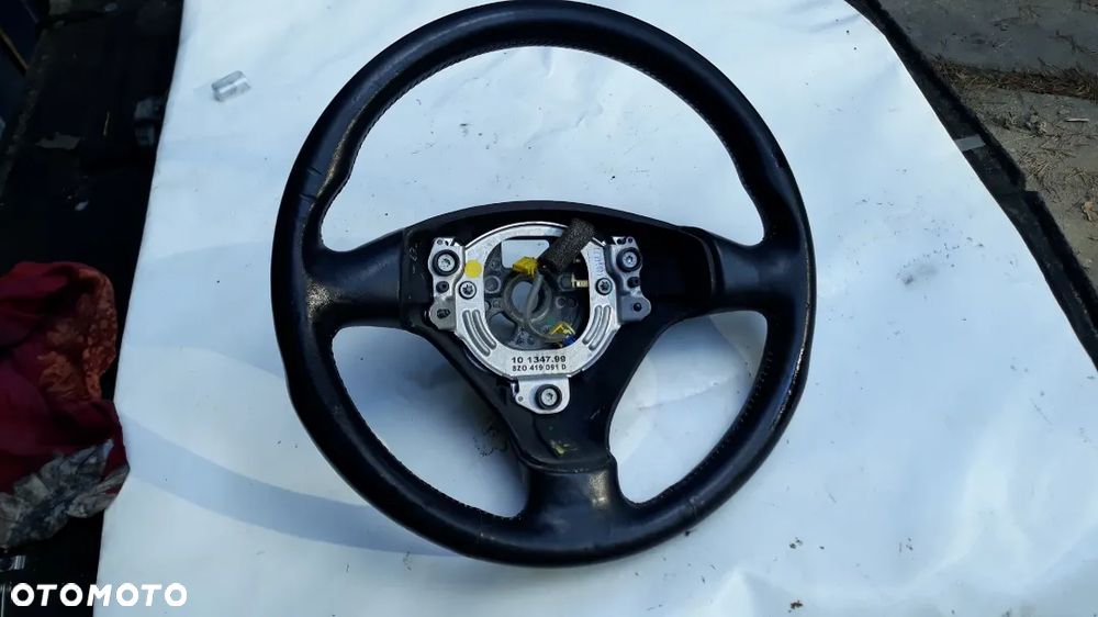 Kierownica Dwie do wyboru patrz opis Audi a3 8l audi a2 a6 a4  Skóra trójramienna plus poduszka 8z0419091d 8e0880201j/6ps - 7
