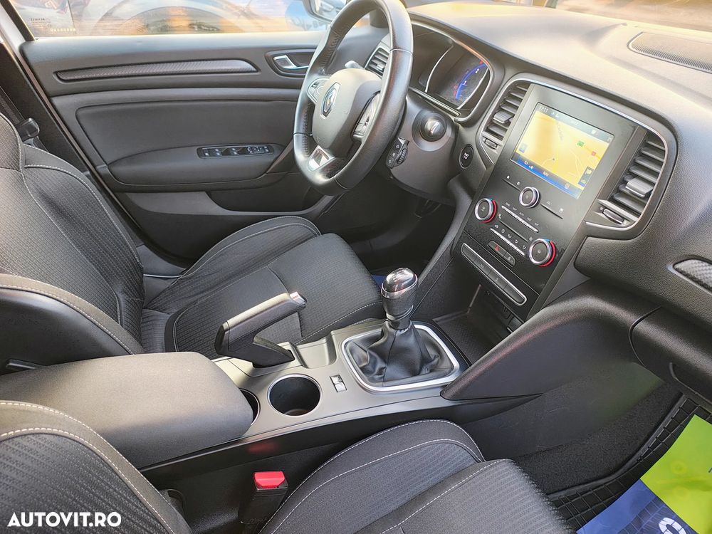 Renault Megane dCi 95 FAP Paris Business - 6