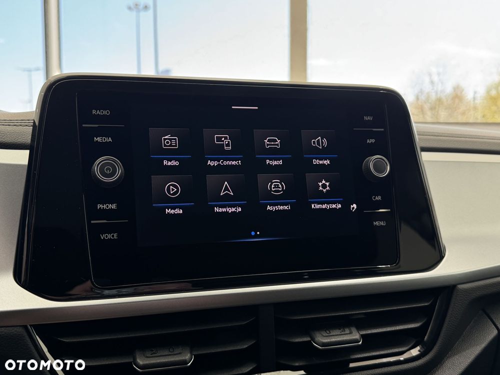 Volkswagen T-Roc - 27