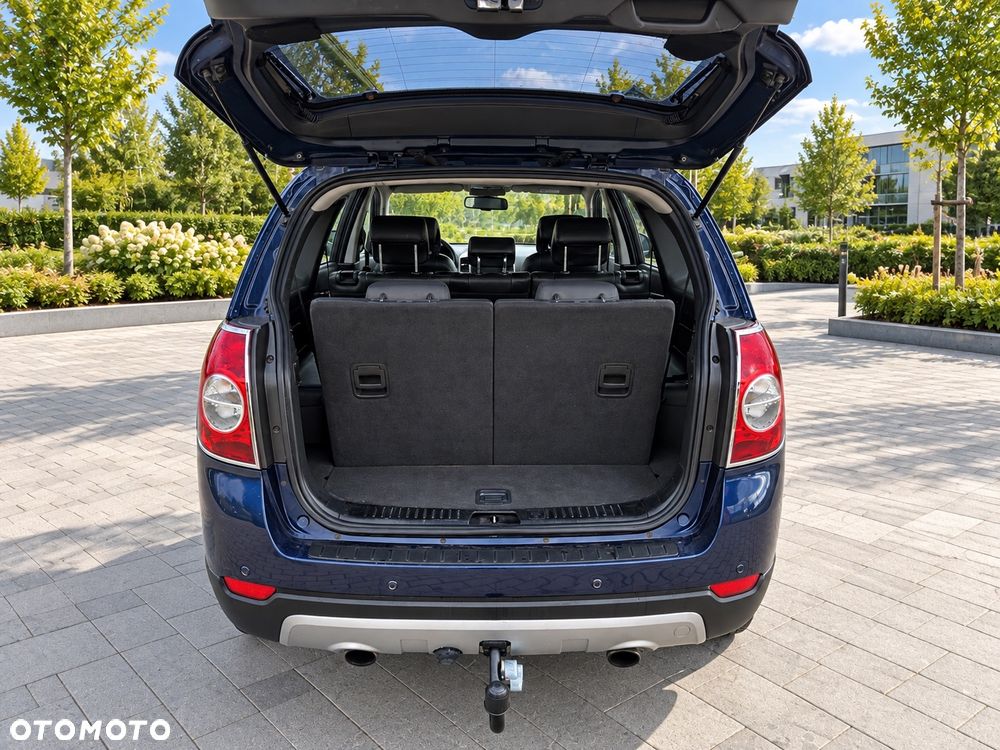 Chevrolet Captiva 2.0 4WD 7 Sitzer LT Exclusive - 8