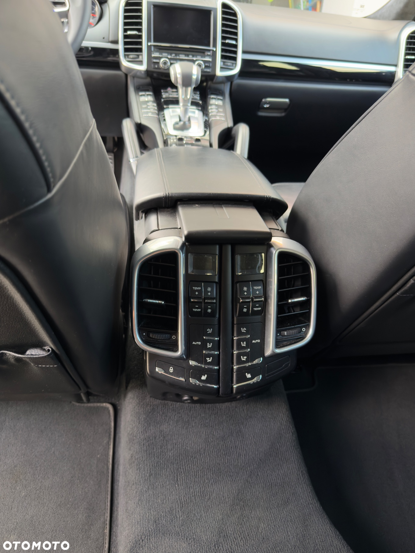 Porsche Cayenne S Diesel - 11