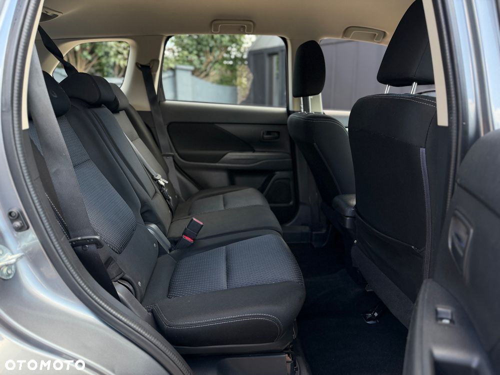 Mitsubishi Outlander 2.0 2WD Edition - 21