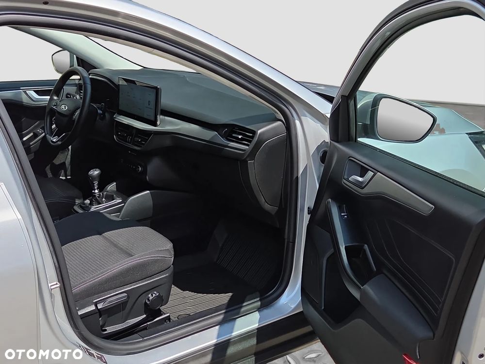 Ford Focus 1.0 EcoBoost Titanium - 38
